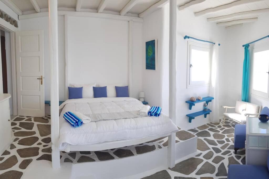 4BD Blue Dream Mykonos