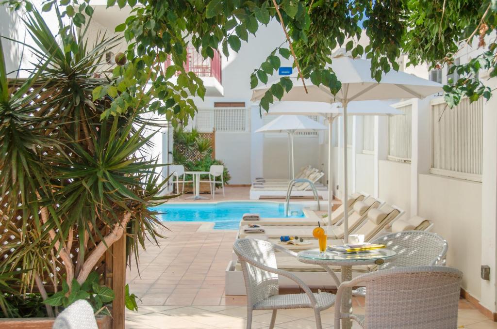 Aeolis Boutique Hotel