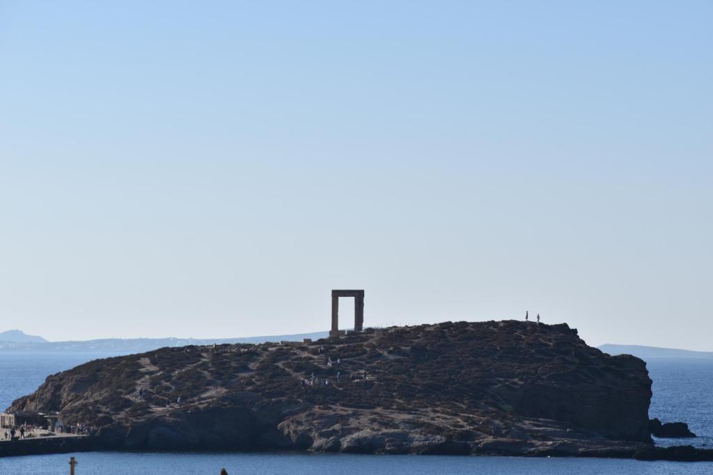 Almi of Naxos
