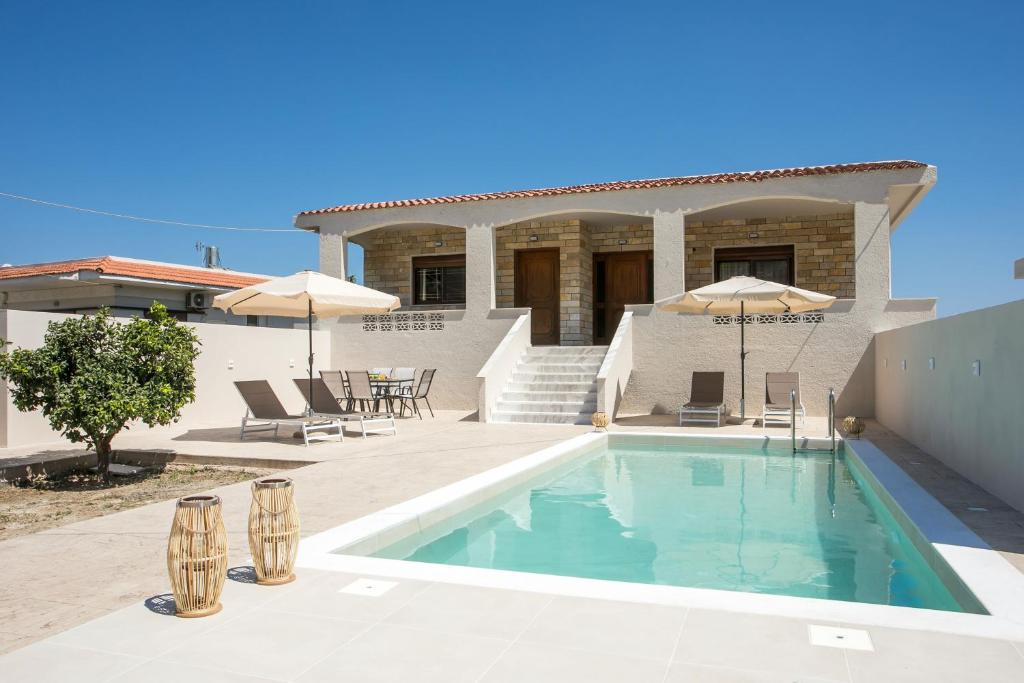 Anastasia Luxury House