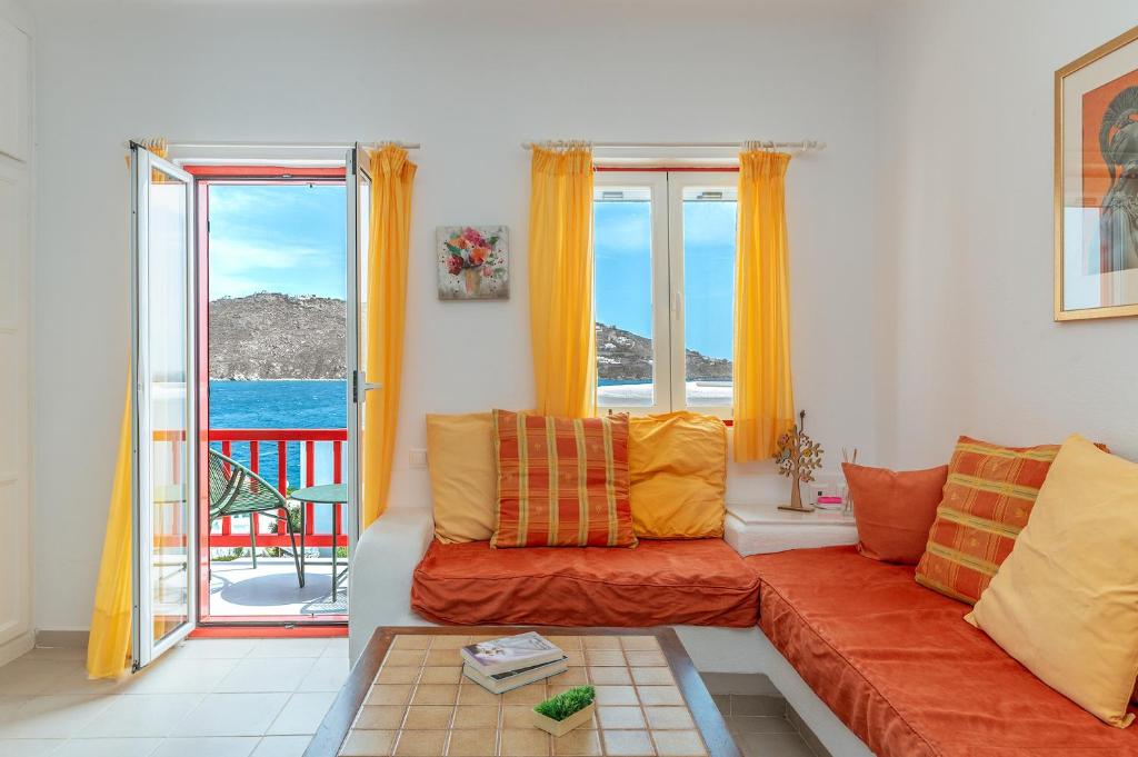 Apollon House On The Sea