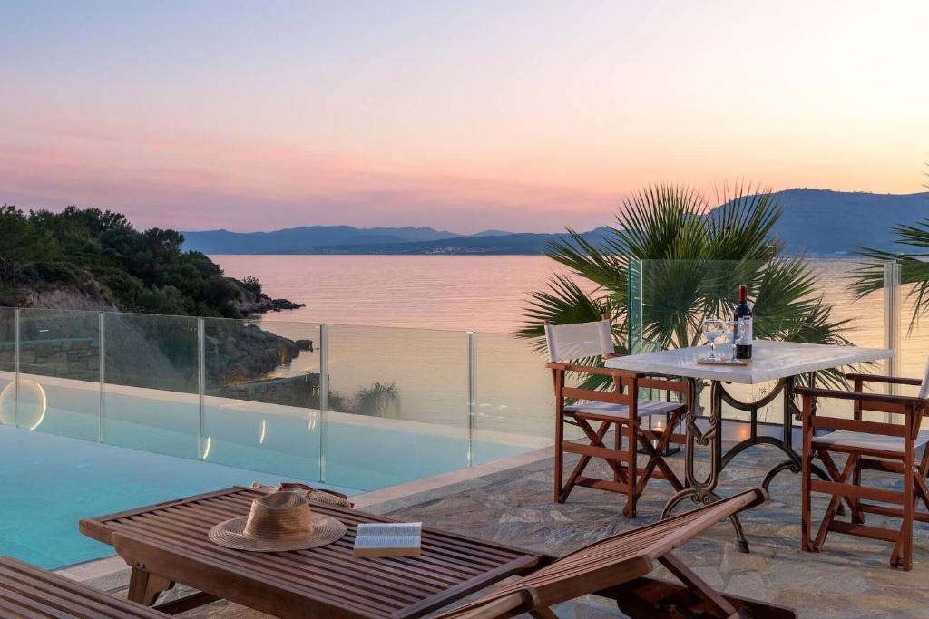 Arte Suites Pefki