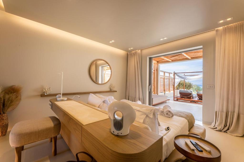 Avgoustos Suites Naxos