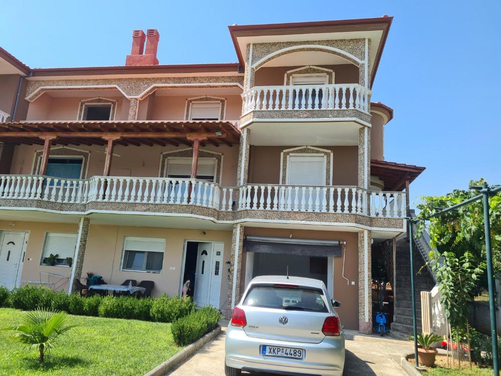 Artemis Villa