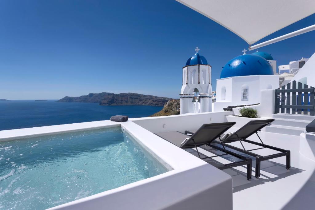 Bluedome Cavehouses by Otium Villas