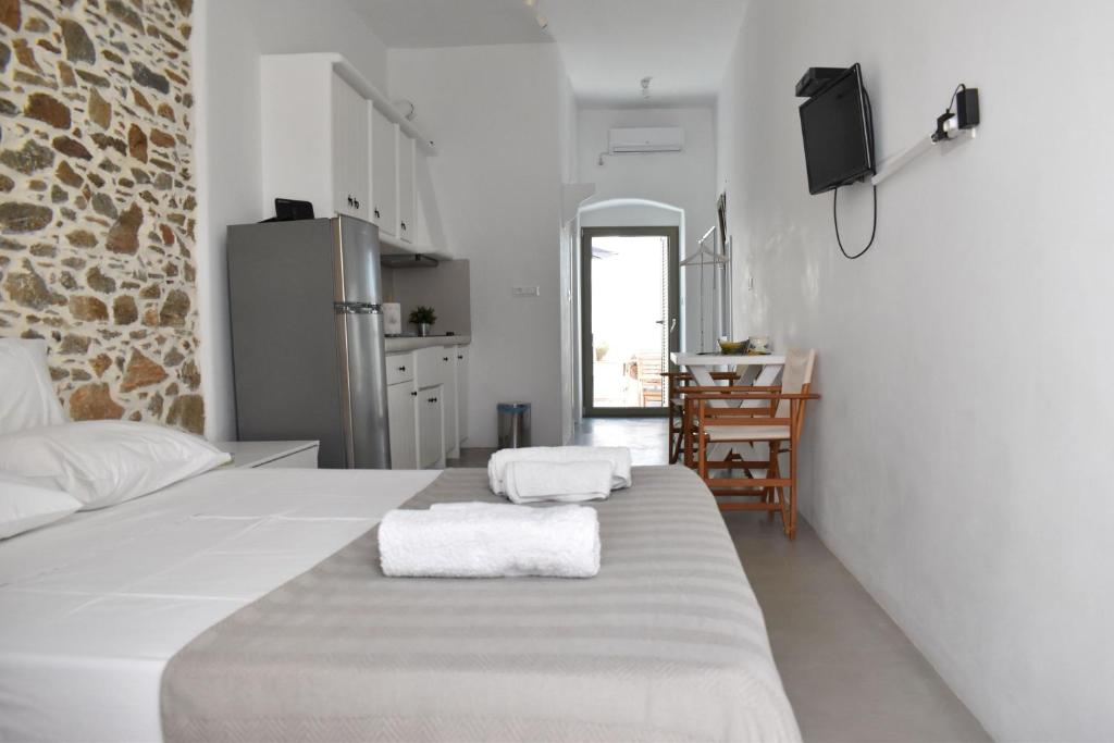Chora Cozy Studios - Kythnos