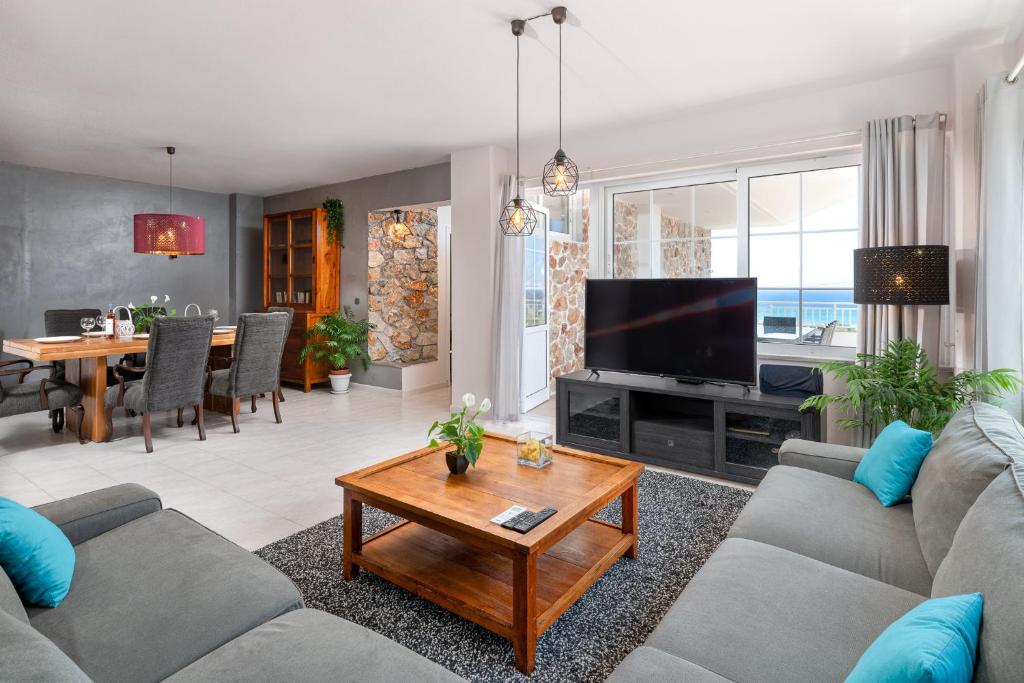 Amazing Apartments with Sea View in Rhodes Town