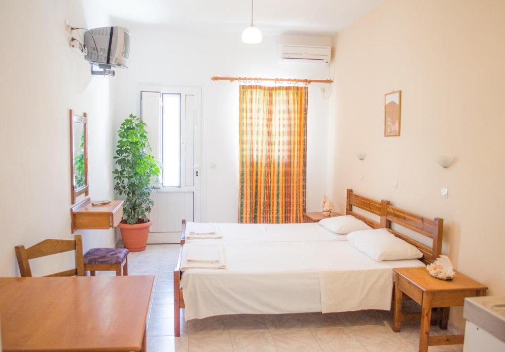 Dorana Apartments & Trekking Hotel