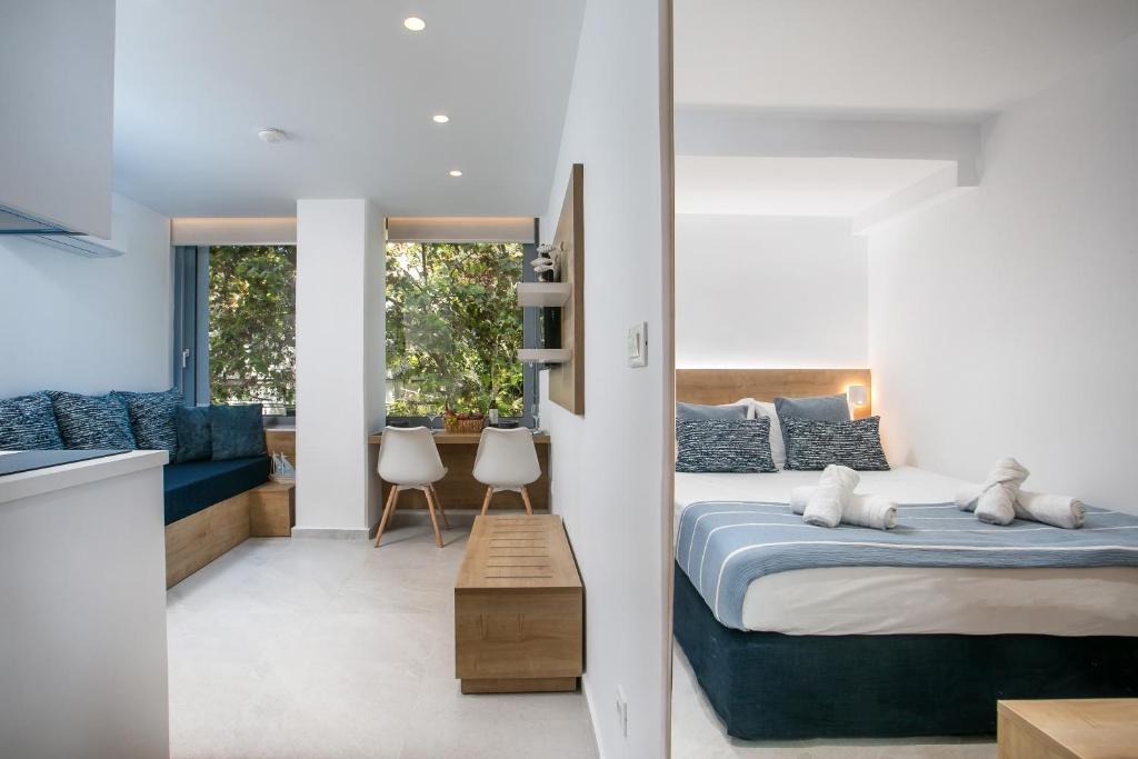 Elegant Blue Rhodes Center Apartment