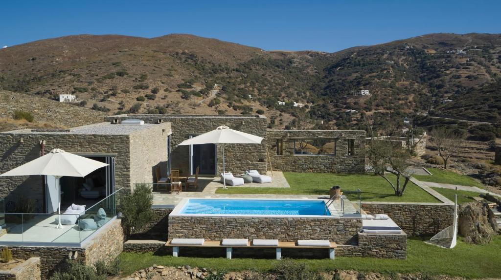 Heliades Villas Suite with private pool