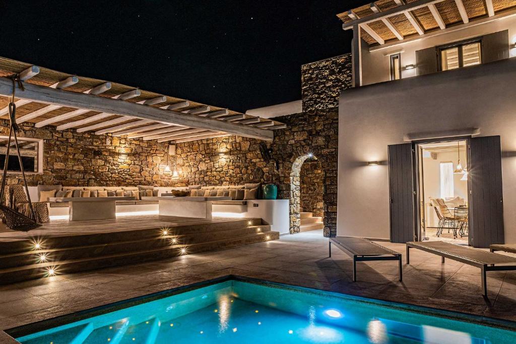 Villa Iakinthos by Mykonian Kazarte