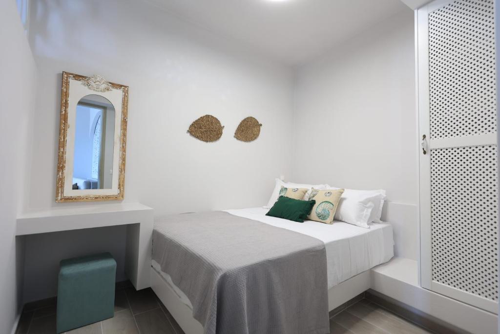Captain's Pounda Suite