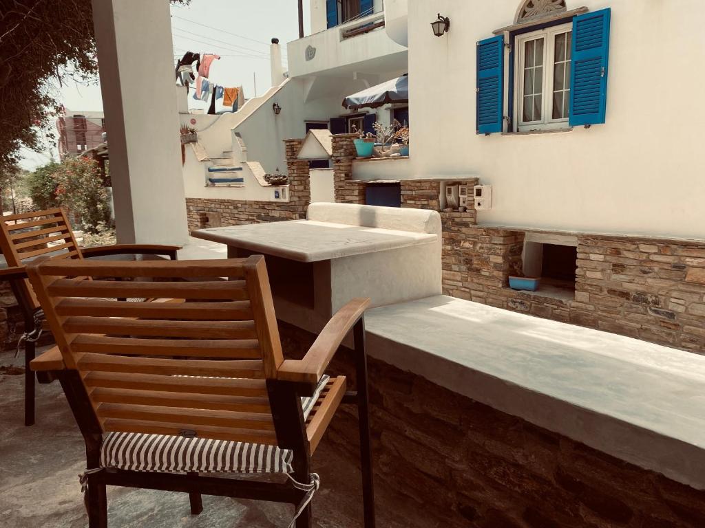 Κυκλαδίτικο Studio