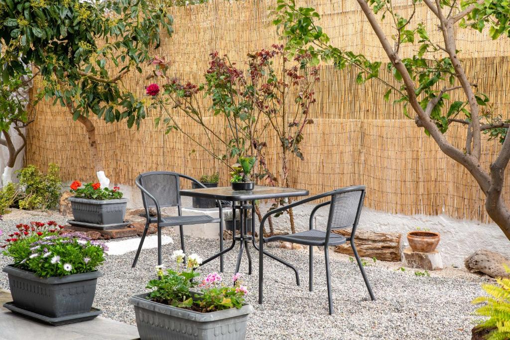 Le Peridot Garden House