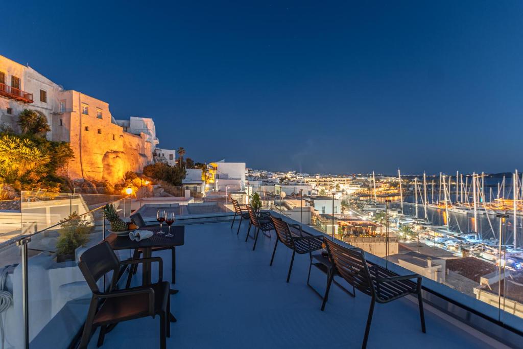 Mariet Naxos Elegant Suites