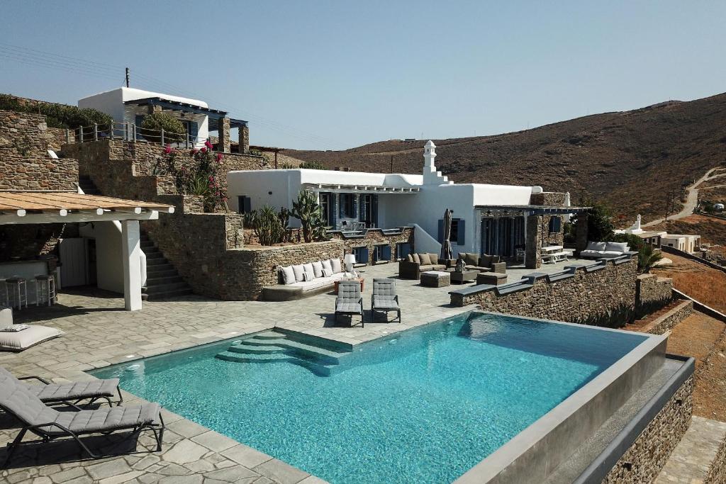 MV Kythnos