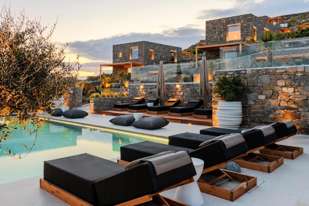 Nasta Suites & Villas Intentional Living Mykonos