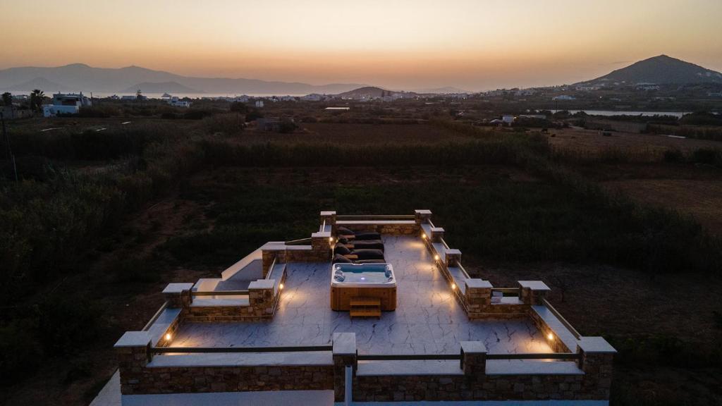 Naxian green life