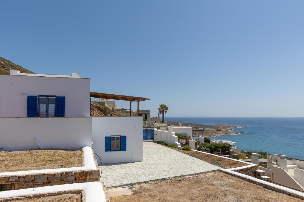 Naxian Sky Villa, Stelida Naxos, by NaxosVibe