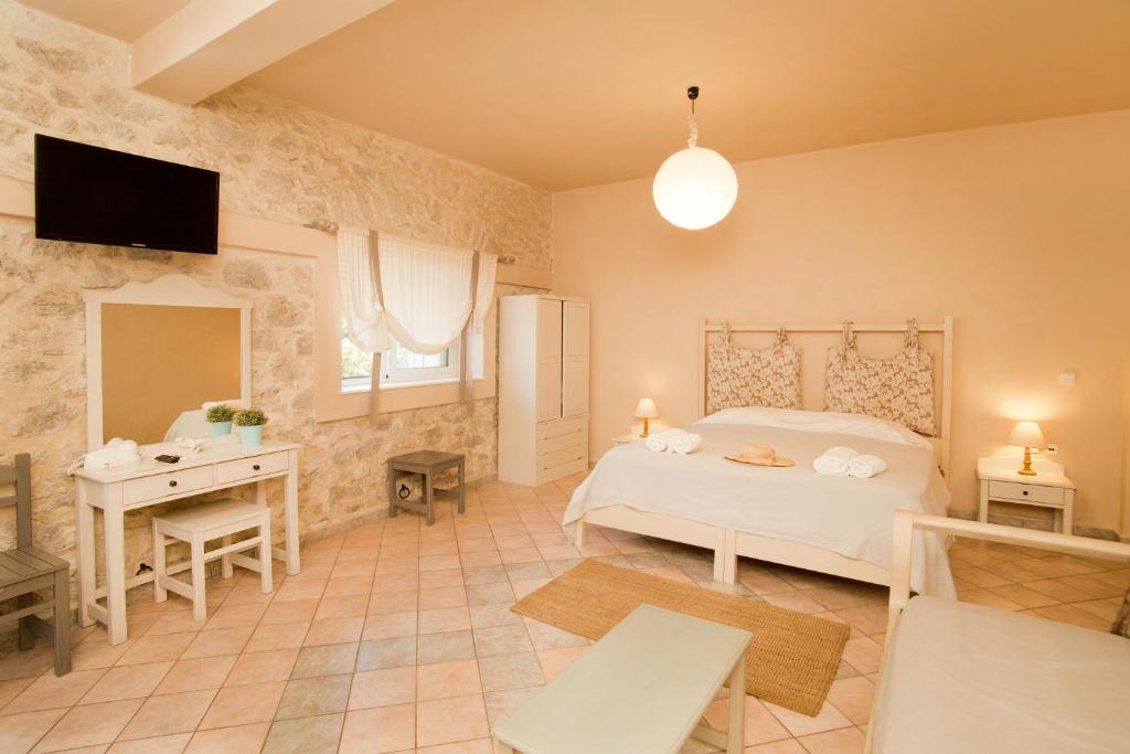 Paloma Luxury Studios