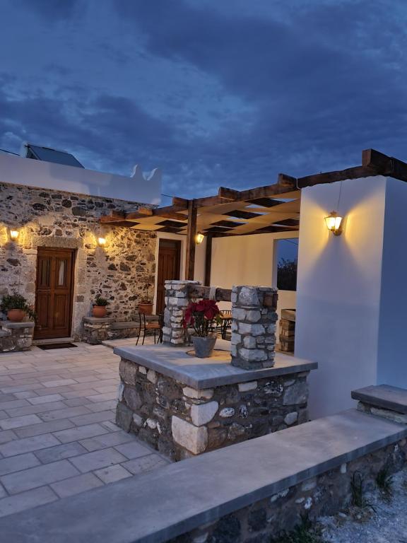 Paradisi Stone House
