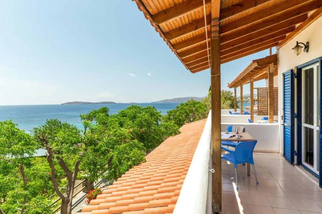 Agia Marina Apartments 4 Andros