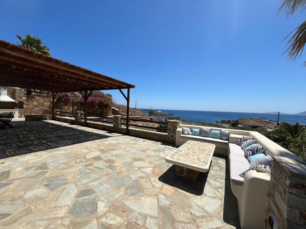 SerenSea Bliss, Naousa, Kythnos