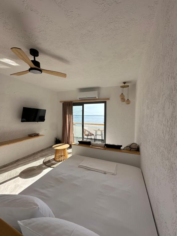 SPONGIA HOTEL SUITES & Spa