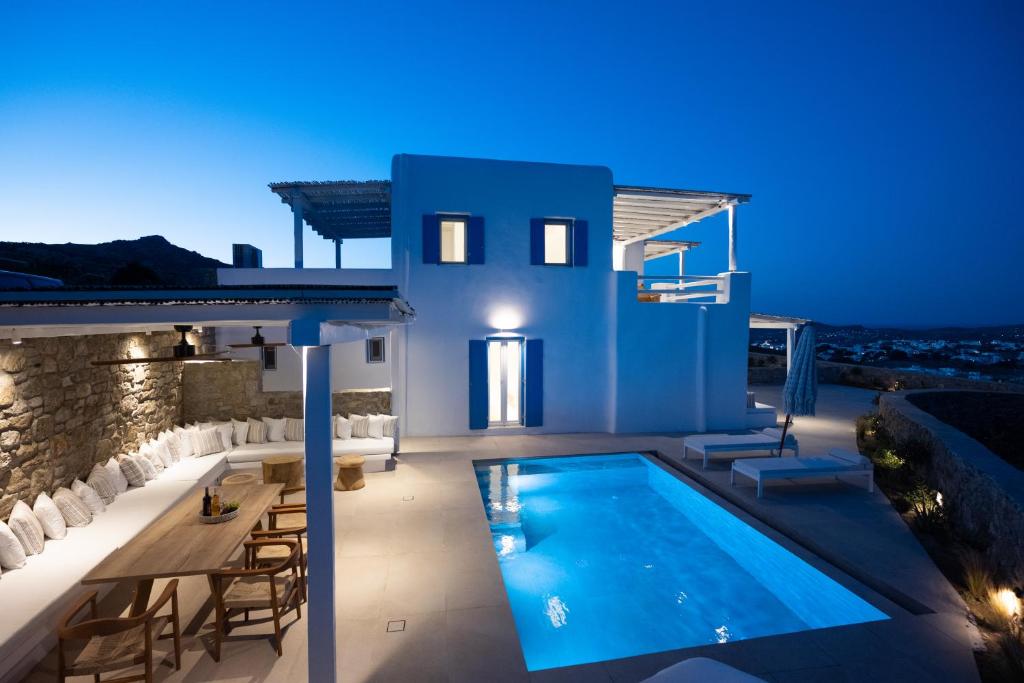 Sunrise Villa - Sea View Private Pools