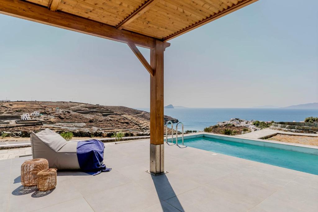Verros Hut - Mini Pool Villa