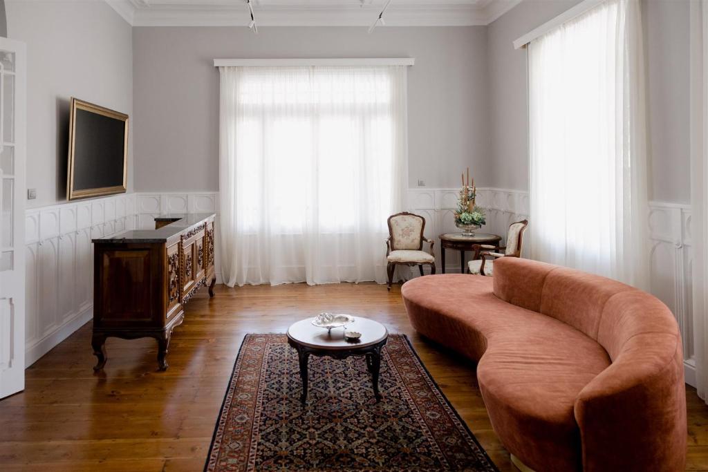 Victoria Mansion A Luxurious Neoclassical Experience