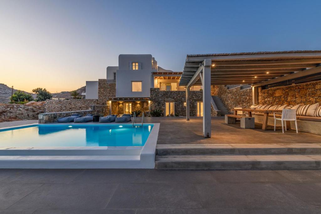 Villa Angelika/Pink Pelikan by the beach