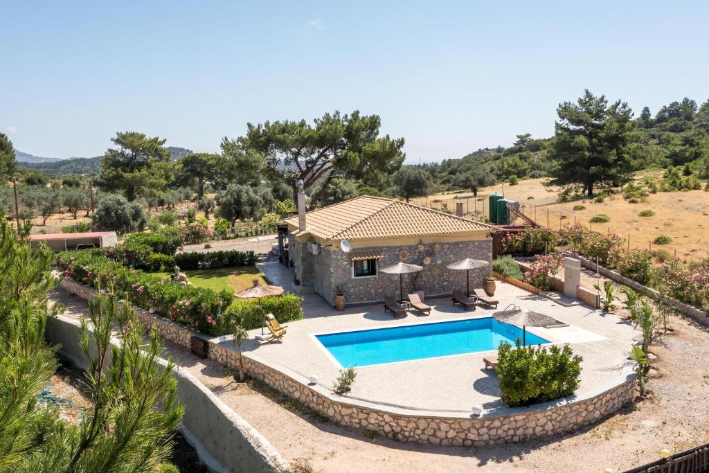 Villa in the Woods