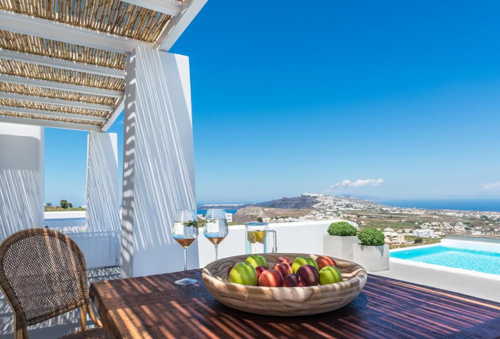White & Co Santorini